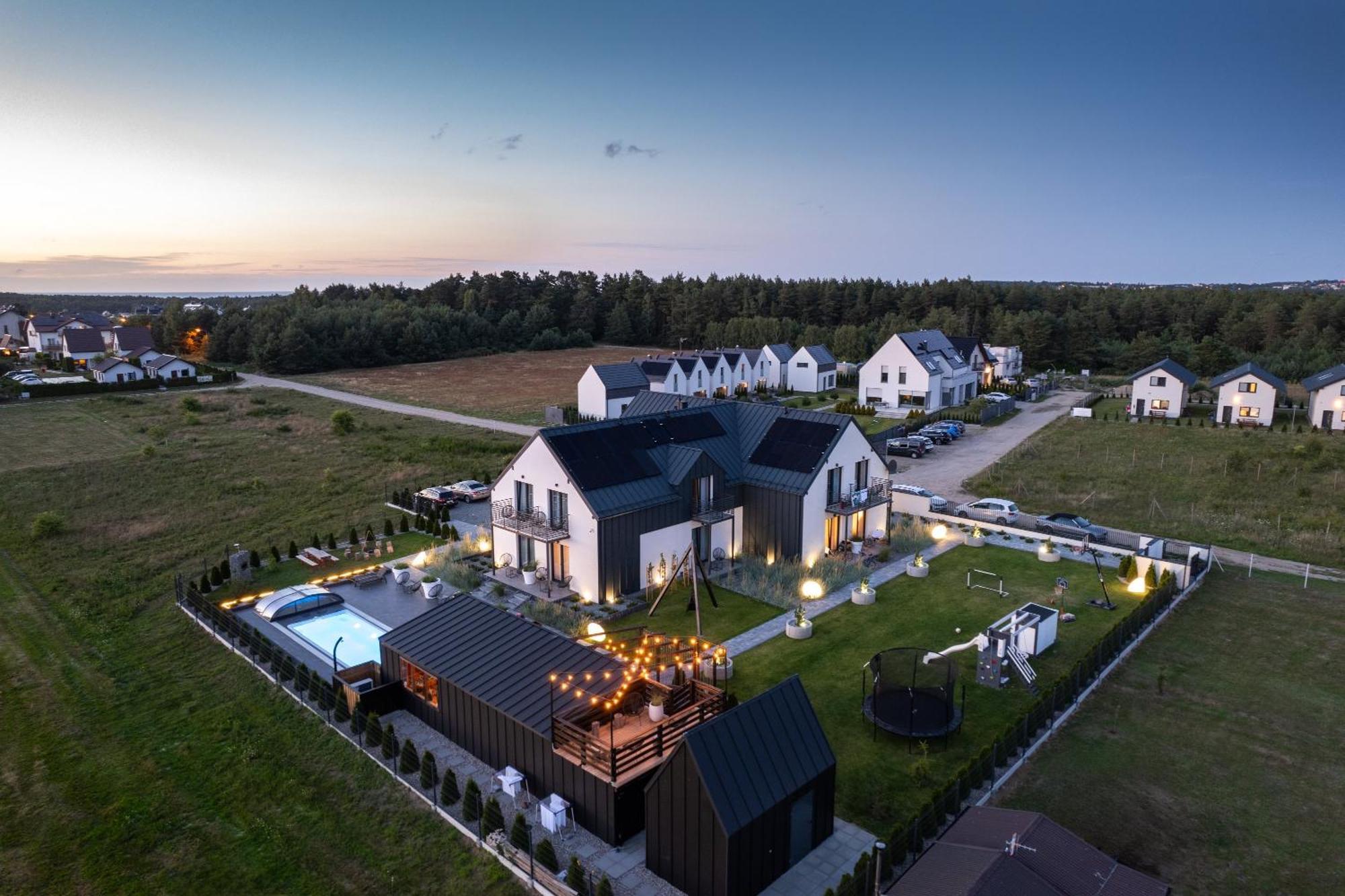 Loox Ostrovo- Boutique House-Noclegi Nad Morzem Ostrowo  Buitenkant foto